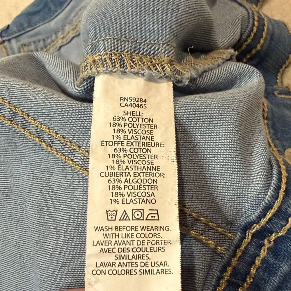 The Children’s Place- Full Button Down Jean Denim Jacket Cropped- Girl Size 5/6